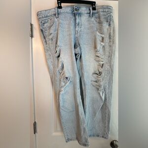 Edgely Light Blue Denim Distressed Jeans